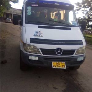 Meet your Posher, Lucy